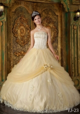 Impressive Ball Gown Strapless Floor-length Appliques Champagne Quinceanera Gowns