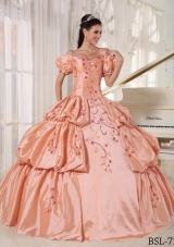 Off The Shoulder Quinceanera Dresses Gowns with Embroidery and Pick-ups