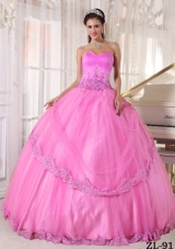 Rose Pink Sweetheart Puffy Sweet 16 Dresses with Appliques