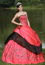 Red For 2014 Emdroidery Quinceanera Dress WithHand Made Flowers