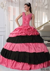 V-neck Beading Ruffles Ball Gown Red and Black Quinceanera Dresses for 2014