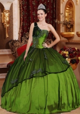 Olive Green One Shoulder Organza Quinceanera Gowns with Beading and Appliques
