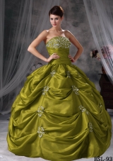 Ball Gown Strapless Pick-ups Dresses For a Quinceanera with Appliques