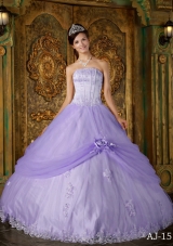 Puffy Strapless Lace Appliques Quinceanera Dresses for 2014 Spring