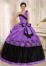 Classical One Shoulder 2014 Quinceanera Dresses With Bowknot and Appliques