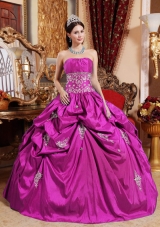 Strapless Taffeta Appliques Decorate Quinceanera Dress for Girls