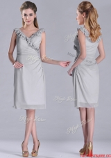 Lovely V Neck Grey Chiffon Short Prom Dress with Side Zipper