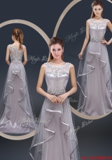 Exquisite Brush Train Scoop Prom Dresses with Appliques