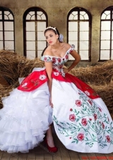 2017 Wild West Elegant Off The Shoulder Organza Quinceanera Dress with Embroidery and Ruffled Layers