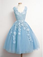 Knee Length Light Blue Quinceanera Court of Honor Dress V-neck Sleeveless Lace Up