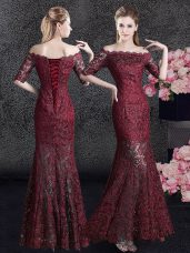 New Style Mermaid Wine Red Off The Shoulder Lace Up Lace Mother of Bride Dresses Half Sleeves