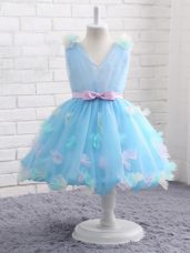 Latest Baby Blue Sleeveless Knee Length Appliques and Hand Made Flower Zipper Kids Pageant Dress