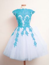 Knee Length Blue And White Bridesmaid Gown Scalloped Sleeveless Lace Up