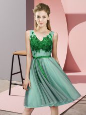 Apple Green Empire Tulle V-neck Sleeveless Appliques Knee Length Lace Up Court Dresses for Sweet 16