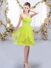 Enchanting Knee Length Empire Sleeveless Yellow Green Wedding Party Dress Lace Up