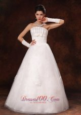 Custom Made Nice Floor-length Wedding Gown with Beading