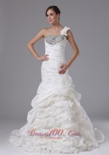 One Shouler Rolling Flower Mermaid Wedding Gown Ruched Beading
