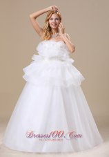 Special Appliques Decorate Bust Strapless Bridal Dresses