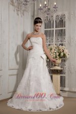 Elegant Strapless Lace Bowknot Wedding Dress