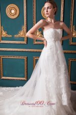 Pretty Strapless Tulle Beading Wedding Gown