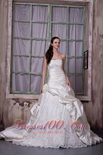 Taffeta And Lace Strapless Wedding Bridal Gown Chapel Train