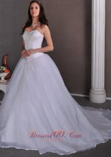 Sweetheart Ball Gown Wedding Dress Beading Satin and Organza
