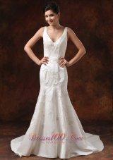 V-neck Embroidery Mermaid Garden Wedding Dress Court Train