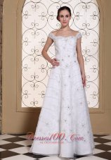Off Shoulder Elegant Empire Wedding Bridal Dress Embroidery