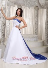 Strapless Embroidery Wedding Dress With Court Train