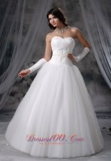 Sweetheart Appliques Tulle Wedding Dress Beaded
