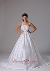 A-line One Shoulder Wedding Dress Embroidery Ruches