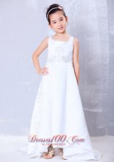Luxurious White Square Brush Train Flower Girl Dress