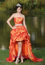 High-Lo Orange Red Dama Dresses for Sweet 16 Appliques