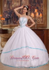 White Quinceanera Dress Ruched Strapless Organza Beading