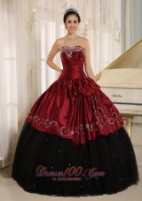Beaded and Embroidery Decorate Wine Red Quinceanera Dress