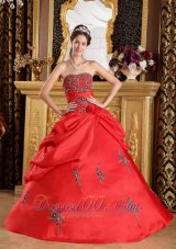 Red Embroidery Strapless Floor-length Sweet 16 Dress