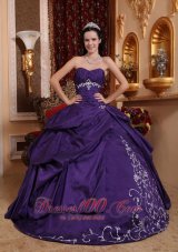 Elegant Sweetheart Taffeta Purple Quinceanera Dress