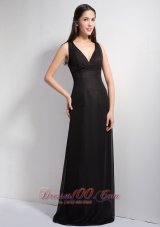 Black Deep Neck Floor-length Prom Dress Column