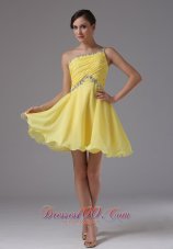 One Shoulder Yellow Beading Chiffon Prom Dama Dresses