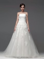 Strapless Sleeveless Tulle Wedding Gown Appliques Brush Train Lace Up