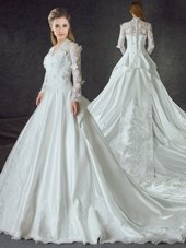 Deluxe Long Sleeves Chapel Train Zipper With Train Lace and Appliques Wedding Gown